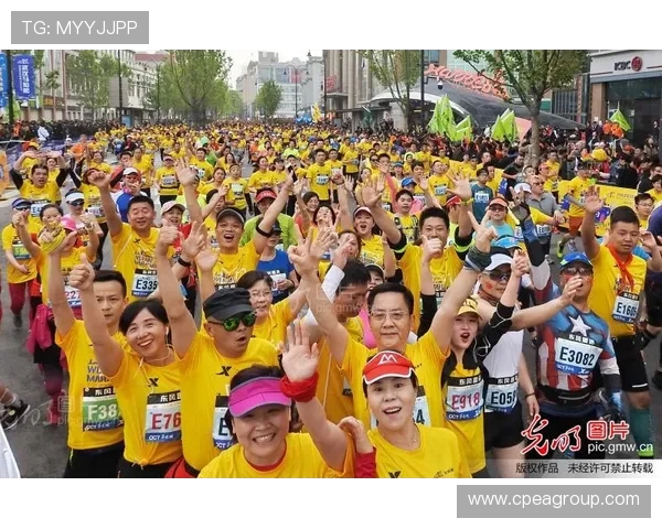 南京飞盘队在马拉松大满贯中的节奏表现分析与点评